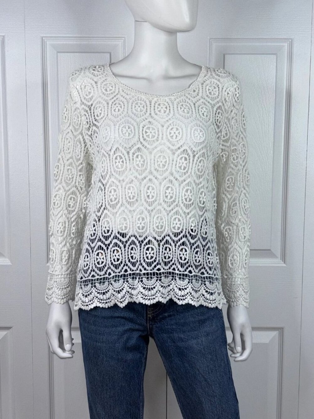 M MADE IN ITALY women's Crochet-style sweater small
